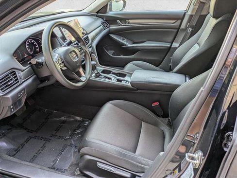 Used 2018 Honda Accord LX image 15