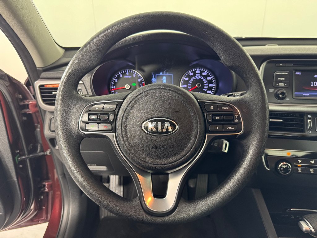 Used 2017 Kia Optima LX FWD image 14