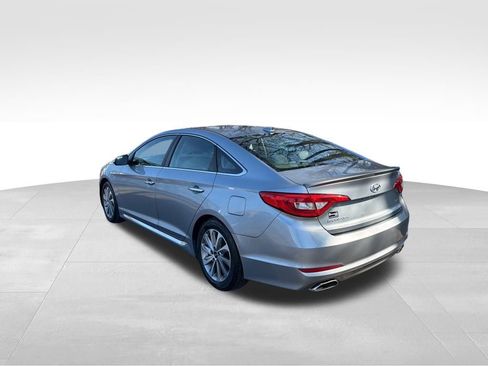 Used 2015 Hyundai Sonata Sport w/ Option Group 03 image 3
