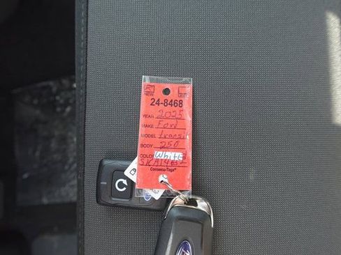 New 2025 Ford Transit 250 Low Roof image 25