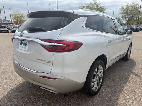 Used 2018 Buick Enclave Avenir w/ Avenir Technology Package AWD/4WD image 5