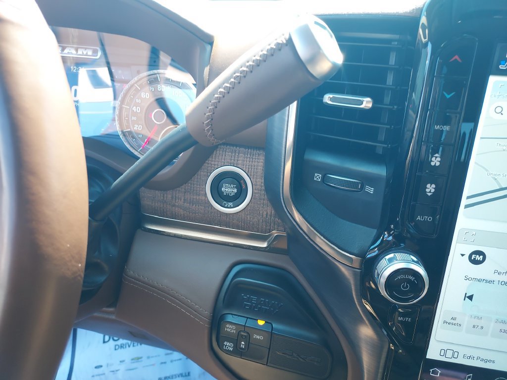 Used 2022 RAM 2500 Limited AWD/4WD image 25