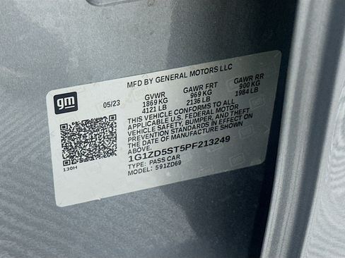 Used 2023 Chevrolet Malibu LT FWD image 12