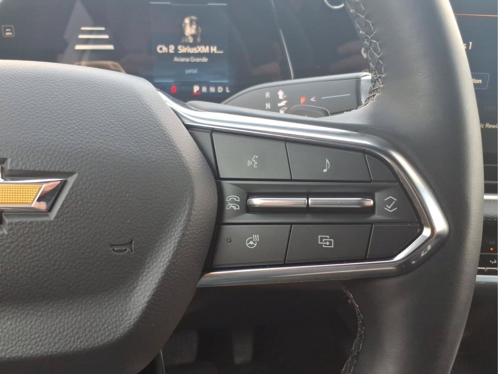 Used 2026 Chevrolet Equinox LT AWD/4WD image 20