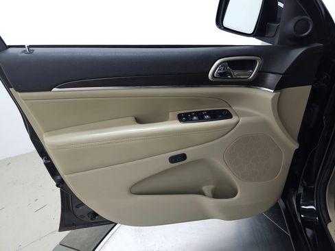Used 2014 Jeep Grand Cherokee Limited AWD/4WD image 11
