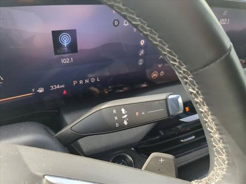 Used 2025 Buick Enclave Preferred FWD image 12