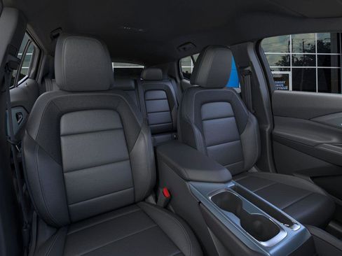 New 2026 Chevrolet Equinox EV LT image 16