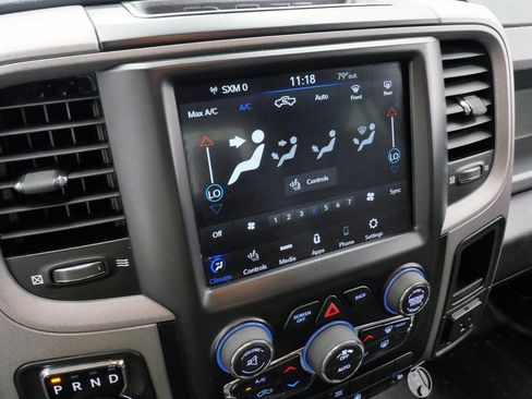 Used 2020 RAM 1500 Express w/ Wheel & Sound Group AWD/4WD image 29