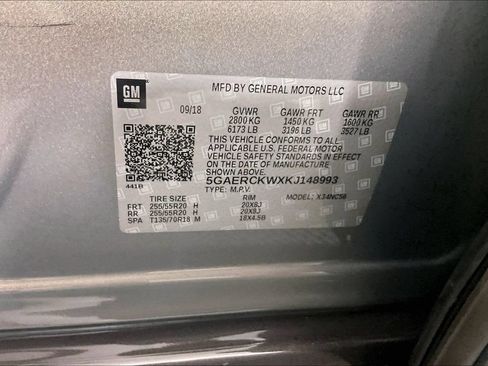 Certified 2019 Buick Enclave Premium FWD image 16