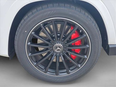 New 2026 Mercedes-Benz GLS 63 AMG 4MATIC image 10