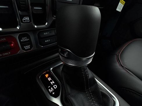 New 2026 Jeep Wrangler Unlimited Rubicon AWD/4WD image 25