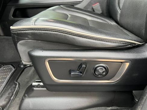 Used 2021 RAM 1500 Limited AWD/4WD image 12