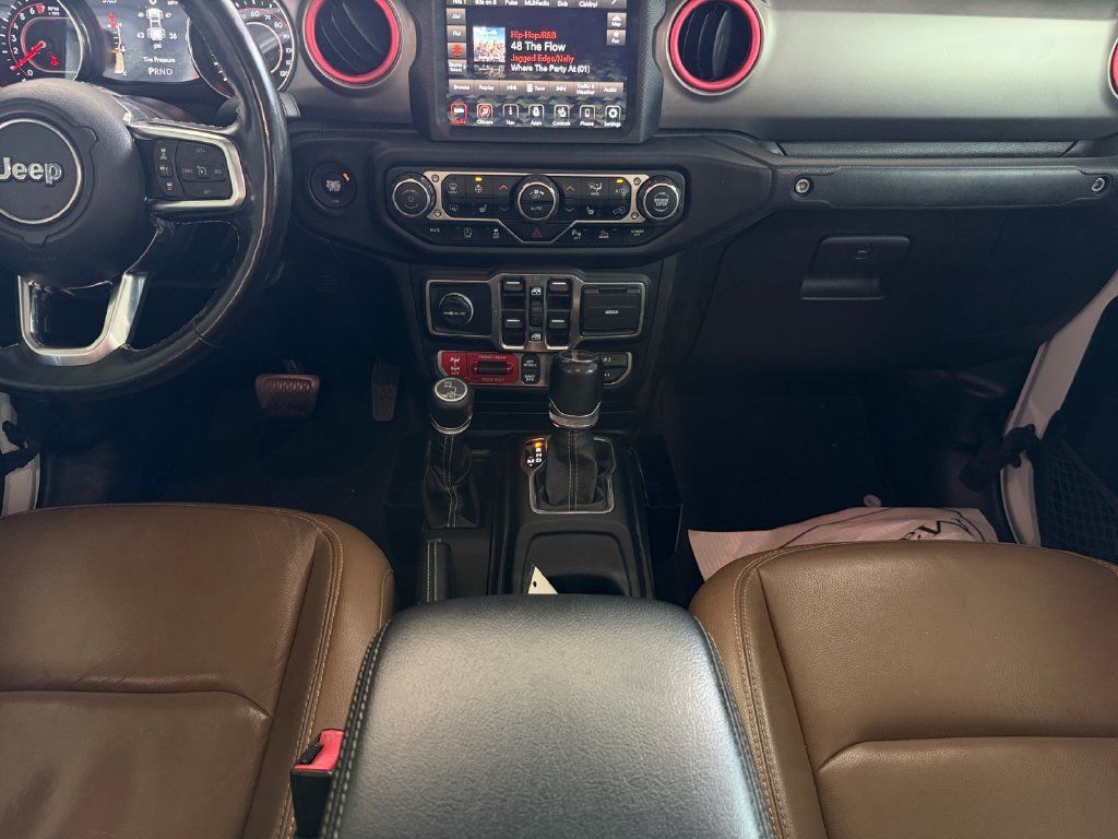 Used 2020 Jeep Gladiator Rubicon w/ Dual Top Group AWD/4WD image 11
