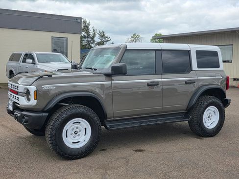 New 2026 Ford Bronco Heritage Edition AWD/4WD image 40