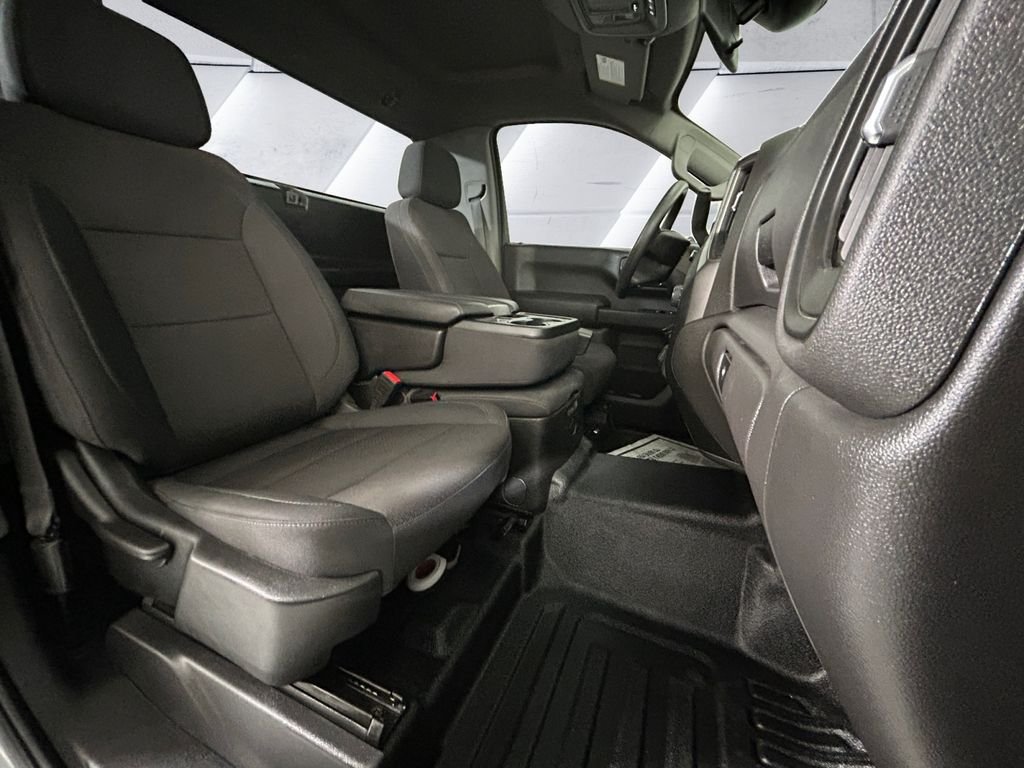 Used 2025 Chevrolet Silverado 1500 W/T RWD image 14