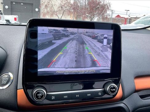 Used 2021 Ford EcoSport SE w/ SE Convenience Package image 19