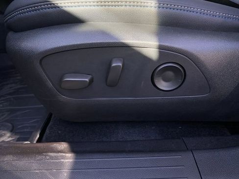 New 2026 Chevrolet Equinox EV LT FWD image 33