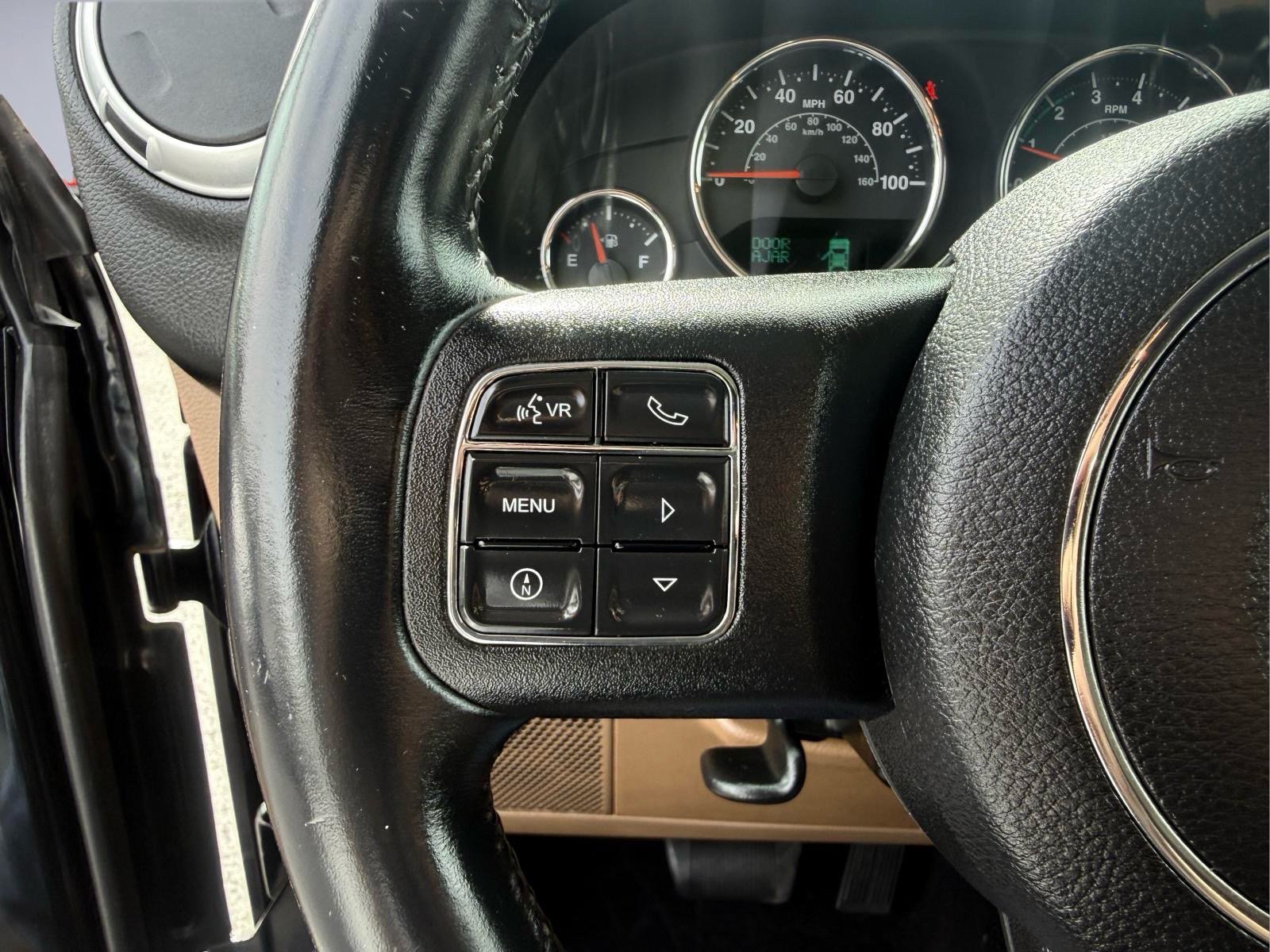 Used 2014 Jeep Wrangler Unlimited Sahara w/ Max Tow Package AWD/4WD image 24