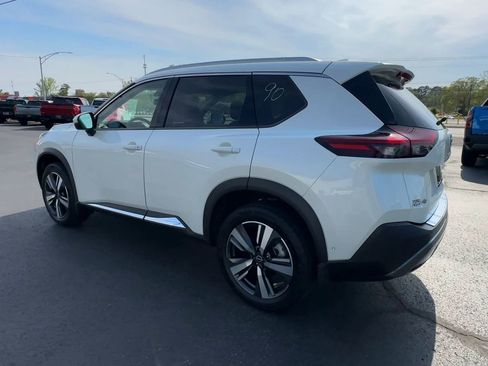 Used 2023 Nissan Rogue SL w/ SL Premium Package AWD/4WD image 6