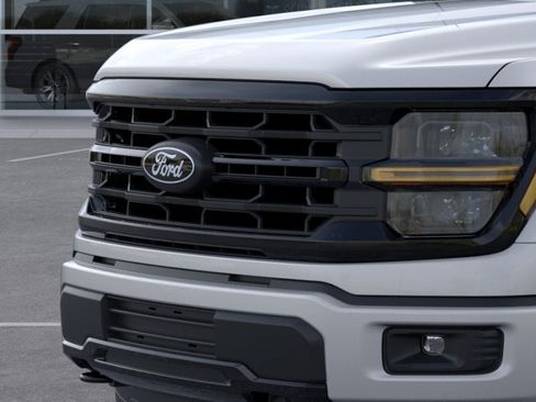 New 2026 Ford F150 XLT w/ FX4 Off-Road Package AWD/4WD image 17