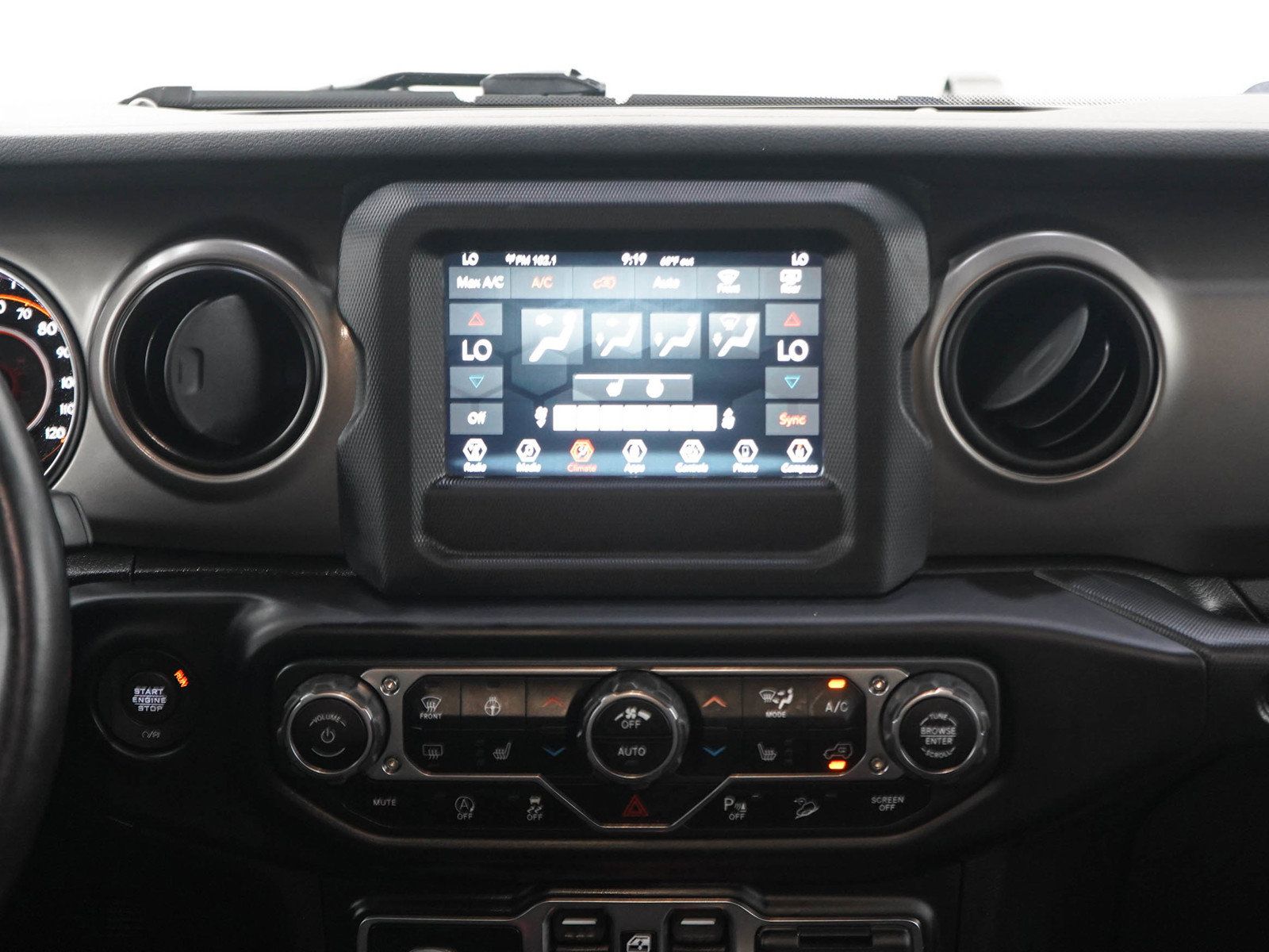 Used 2020 Jeep Wrangler Unlimited Sport AWD/4WD image 15