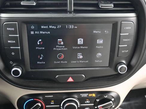 Used 2023 Kia Soul LX FWD image 20