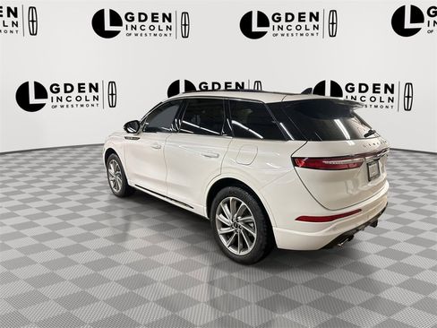 Used 2025 Lincoln Corsair Grand Touring w/ Equipment Group 301A image 6