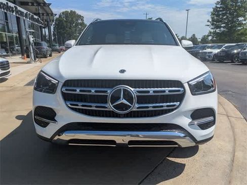 New 2025 Mercedes-Benz GLE 350 4MATIC image 3