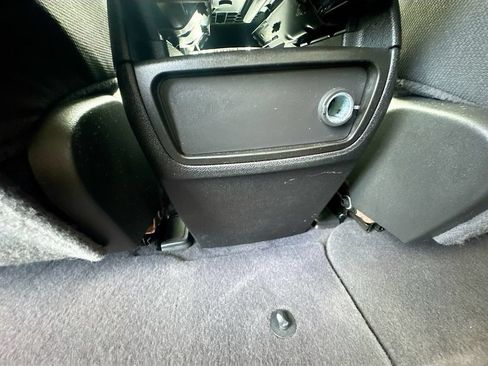 Used 2012 GMC Acadia SLE AWD/4WD image 35