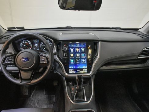 Certified 2025 Subaru Outback Onyx Edition image 11