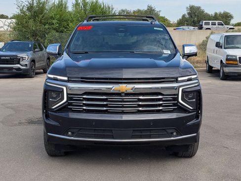 Certified 2025 Chevrolet Tahoe Premier AWD/4WD image 9