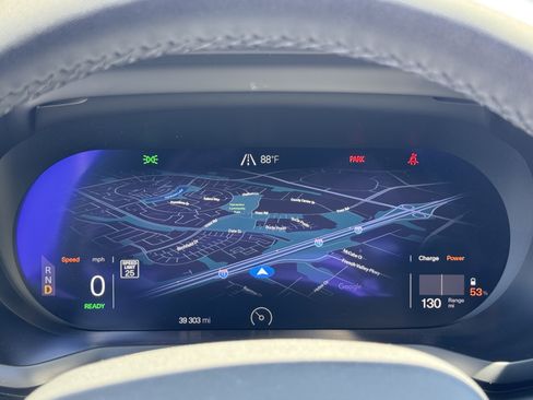 Used 2023 Polestar Polestar 2 image 26