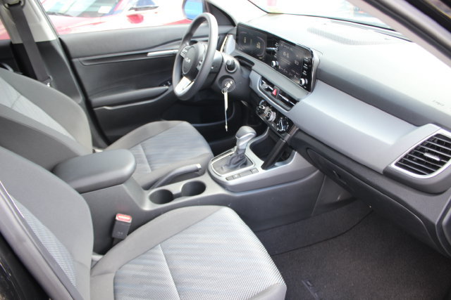 Certified 2025 Kia Seltos LX AWD/4WD image 33