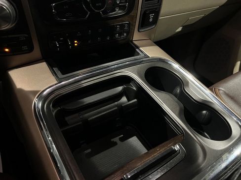 Used 2017 RAM 1500 Laramie Longhorn w/ Convenience Group image 33