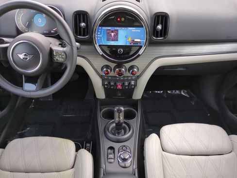 Used 2023 MINI Cooper Countryman S w/ Signature Upholstery Package FWD image 15