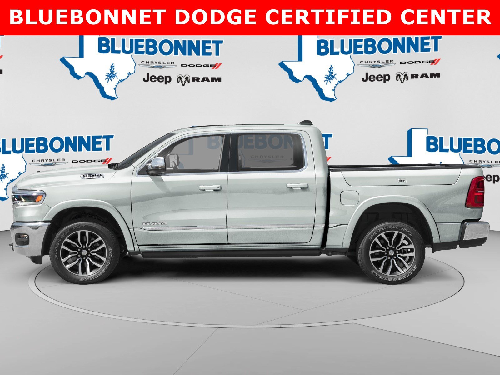 Used 2025 RAM 1500 Limited w/ Bed Utility Group AWD/4WD image 3