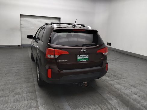Used 2014 Kia Sorento LX w/ Premium Package AWD/4WD image 6