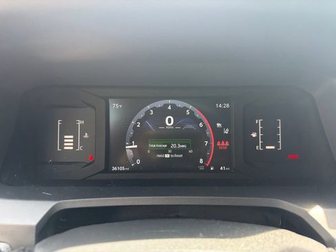 Used 2024 Toyota Tacoma SR w/ SR Upgrade Package AWD/4WD image 24