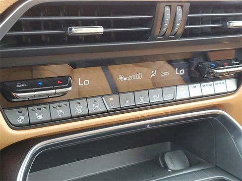 Certified 2025 MAZDA CX-70 3.3 Turbo S w/ Premium Plus image 20