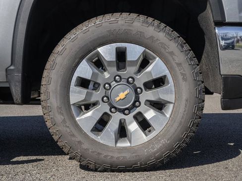 New 2026 Chevrolet Silverado 3500 LT AWD/4WD image 19