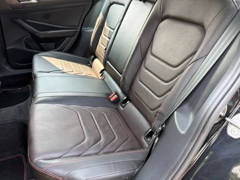 Used 2023 Volkswagen Jetta GLI Autobahn FWD image 17