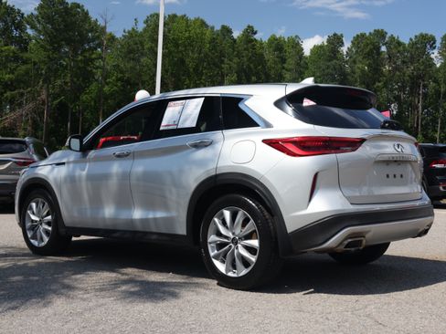 Used 2021 INFINITI QX50 Pure FWD image 2