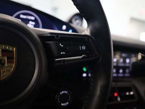 Used 2020 Porsche Taycan Turbo S image 25