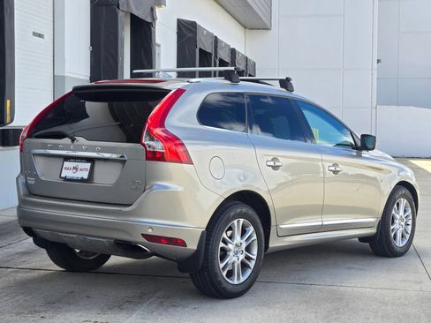 Used 2016 Volvo XC60 T5 Premier w/ Proximity Package AWD/4WD image 8