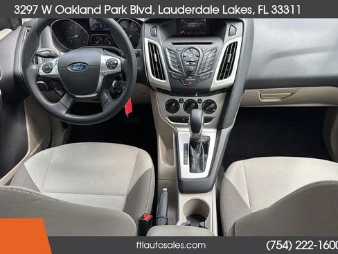 Used 2014 Ford Focus SE image 30