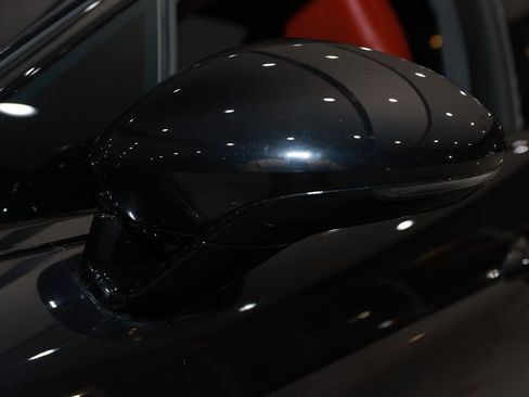 Used 2023 Porsche Panamera 4 Platinum Edition image 44