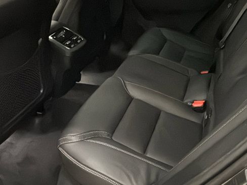 New 2026 Volvo XC60 B5 Ultra w/ Climate Package AWD/4WD image 27