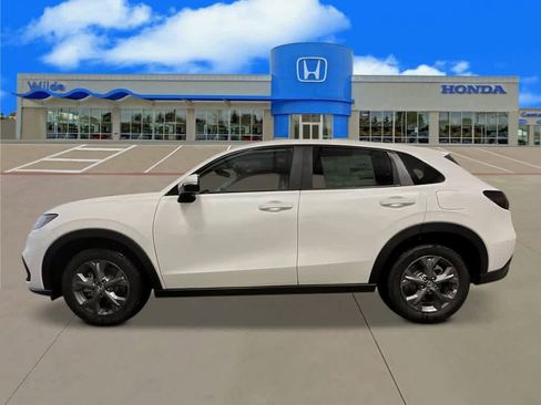 New 2026 Honda HR-V LX image 2