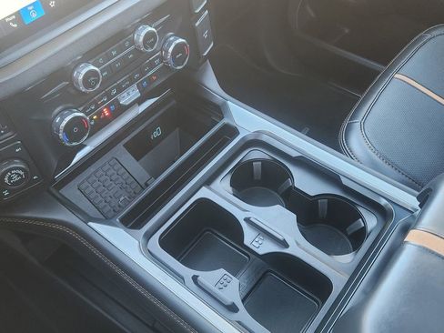 Certified 2023 Ford F350 Platinum w/ Tremor Off-Road Package image 28