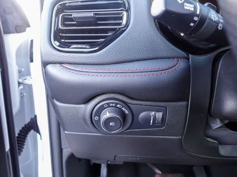 Used 2023 Dodge Durango GT image 21